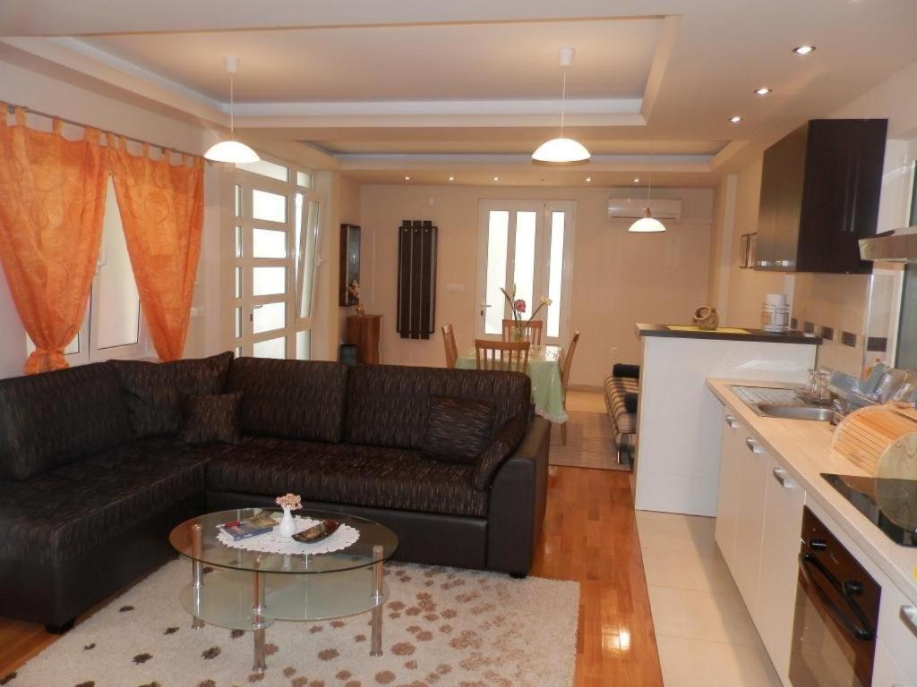 Apartment Kip With Free Parking Dubrovnik Exterior foto